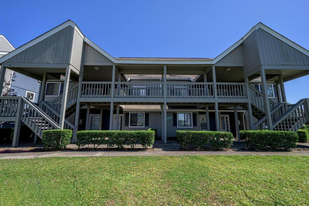 Poolside Condo In Surfside Beach Миртл-Бич Экстерьер фото